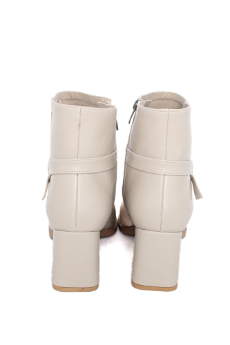 Resim Yenikoza Kadın Bot