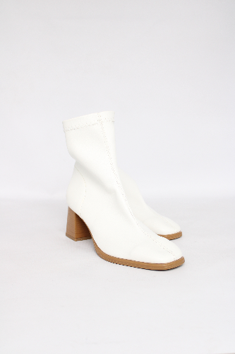 Resim Yenikoza Kadın Bot