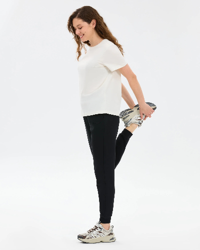 Resim Skechers  W Essential Crewneck Kadın T-shirt S2510029-3855