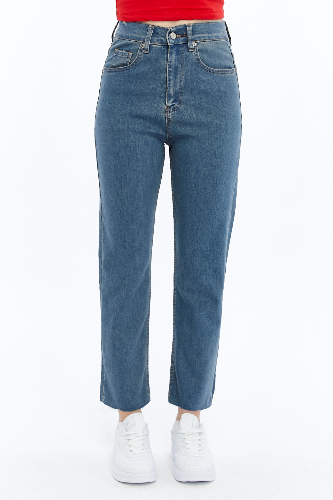 Resim Yenikoza Kadın Jean