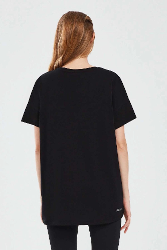 Resim Skechers  W Crew Neck Graphic Tee Kadın T-shirt S221482-3817