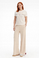 Resim Guess Athleisure  Kadın  T-shirt V6GI06K2967-G012 Febe Ss Cn T-Shırt