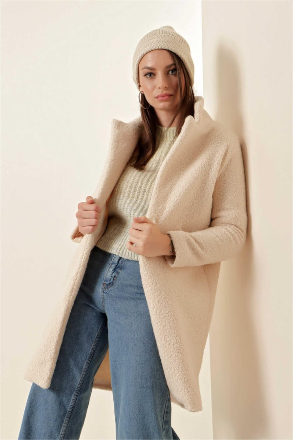 Resim Yenikoza Kadın Kaban