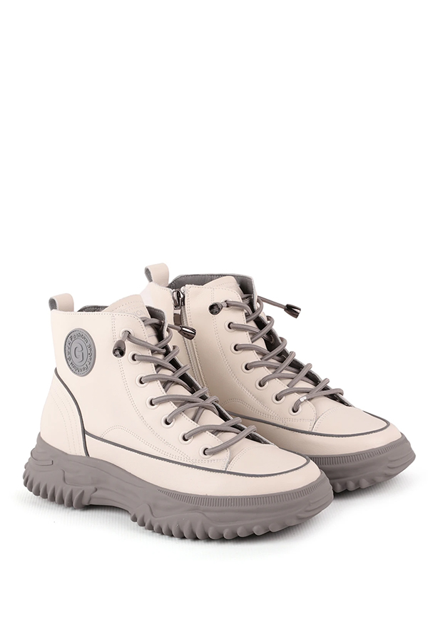 Resim Yenikoza Kadın Bot