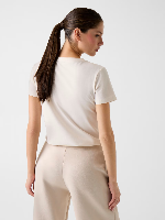 Resim Guess Athleisure  Kadın  T-shirt V6RI11J1314-G012 Gıudıtta Cn Ss T-Shırt