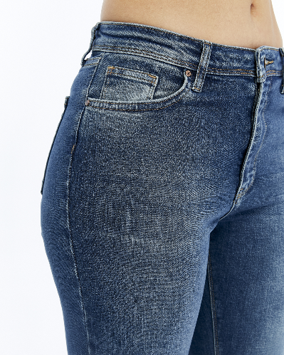 Resim Yenikoza Kadın Jean