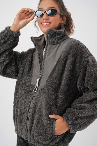 Resim Yenikoza Kadın Mont