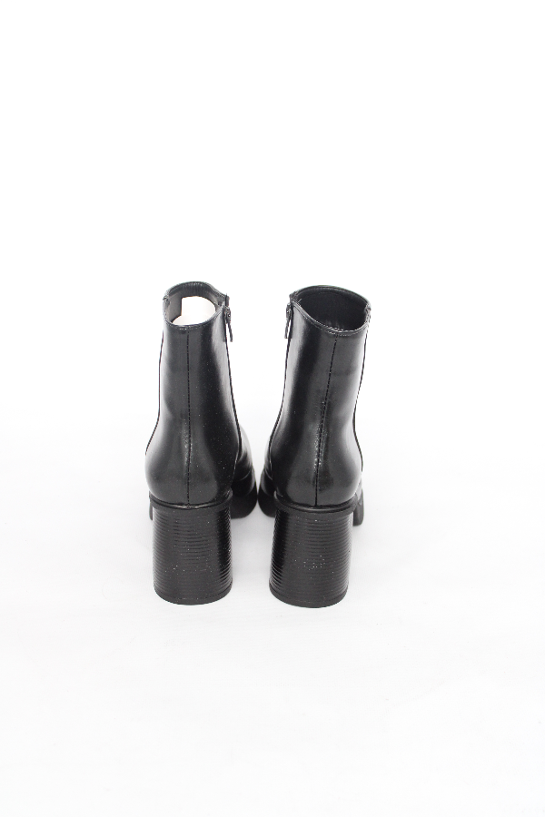 Resim Yenikoza Kadın Bot