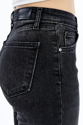 Resim Yenikoza Kadın Jean