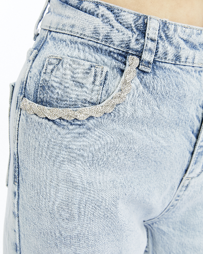 Resim Yenikoza Kadın Jean