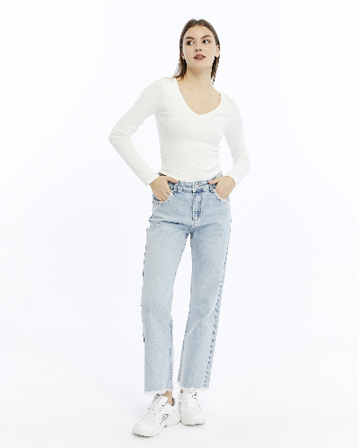 Resim Yenikoza Kadın Jean