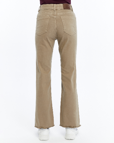 Resim Yenikoza Kadın Jean