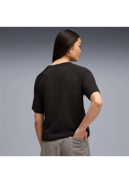 Resim Puma Evostrıpe Graphic Tee Kadın T-shirt 688139-01