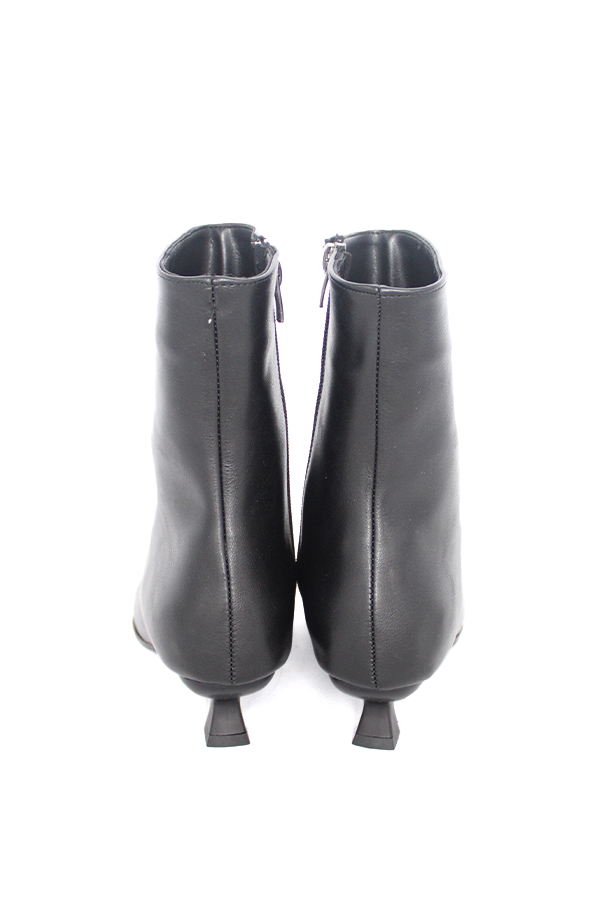 Resim Yenikoza Kadın Bot