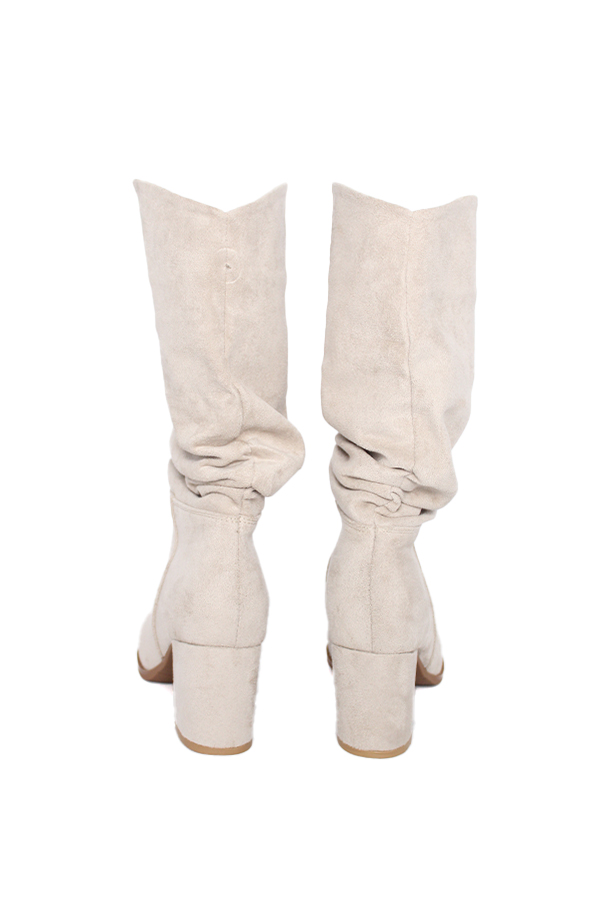 Resim Yenikoza Kadın Bot