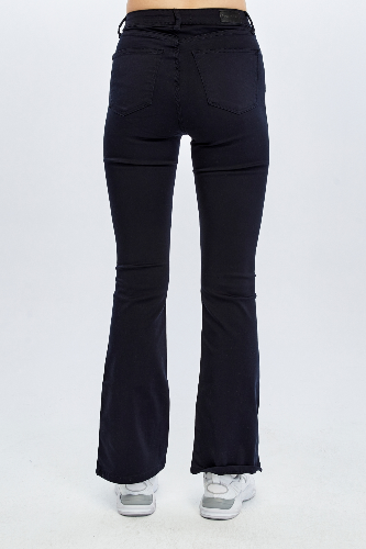 Resim Yenikoza Kadın Jean