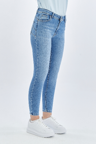 Resim Yenikoza Kadın Jean