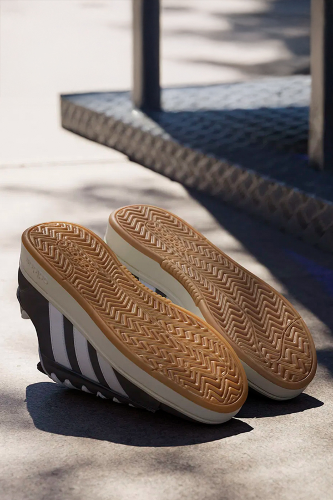 Resim Adidas Grand Cour T Alpha 00S Erkek Spor Ayakkabı Jr0542