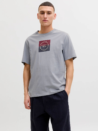 Resim Jack & Jones Jorcatskılls Square Brandıng Tee Ss Cn Erkek T-Shirt 12290856