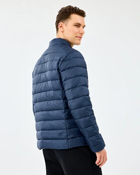 Resim Skechers M Essential Outerwear Padded  Erkek Ceket S231242-0505