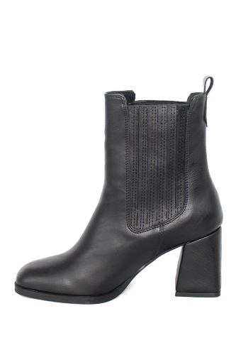 Resim Yenikoza Kadın Bot