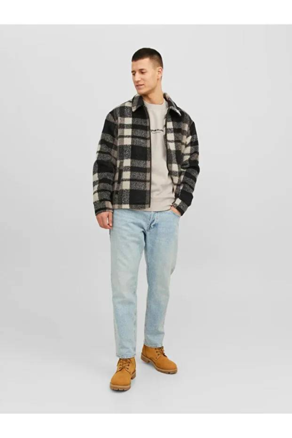 Resim Jack & Jones Jorvesterbro Sweat Crew Neck Noos Erkek Sweat 12241694