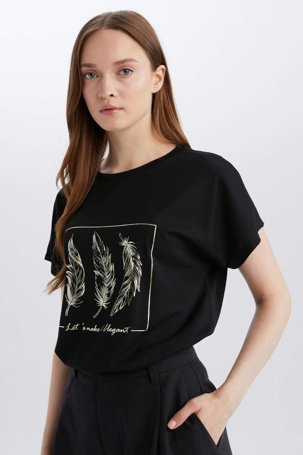 Resim Defacto Kadın Kısa Kol T-shirt E3027AX/BK81