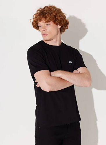 Resim Lee Erkek T-shirt L60UFQ01 L60UFQ Small Logo