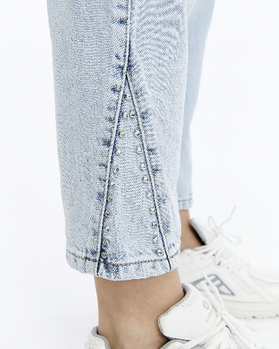 Resim Yenikoza Kadın Jean