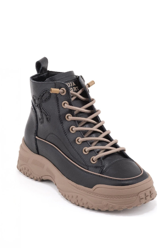 Resim Yenikoza Kadın Bot