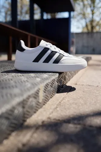Resim Adidas BARREDA Erkek Spor Ayakkabı JI2306