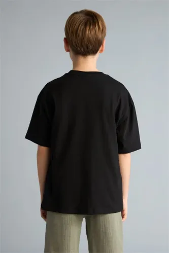 Resim Defacto Erkek Çocuk T-shirt H3512A8/BK81