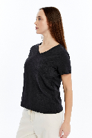 Resim Viole&More 1001 Flamlı Cepli V Yaka Kadın T-shirt