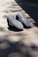 Resim Adidas GRAND COURT 3.0 EL C Unisex Spor Ayakkabı HP3533