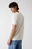 Resim Guess  Erkek  T-shirt M6GI48K3583-G018 Ss Bsc Mosaıc Tıle Tee