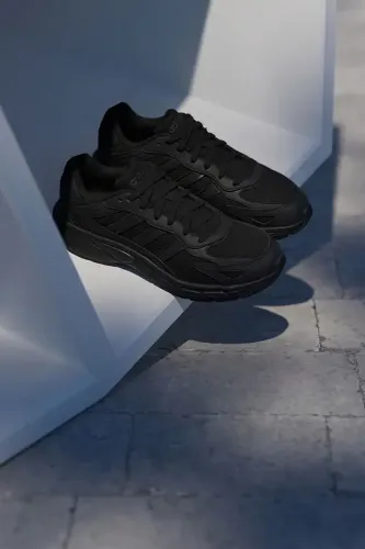 Resim Adidas ECLYPTIX 2000 Erkek Spor Ayakkabı JI2844
