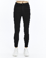 Resim Yenikoza Kadın Jean