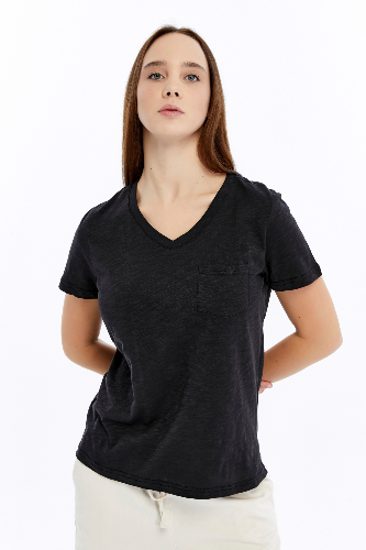 Resim Viole&More 1001 Flamlı Cepli V Yaka Kadın T-shirt