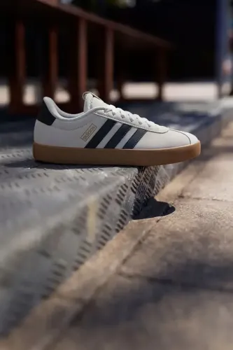 Resim Adidas VL COURT 3.0 Kadın Spor Ayakkabı JP5351