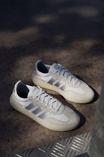 Resim Adidas Barreda Decode Kadın Spor Ayakkabı JI2321