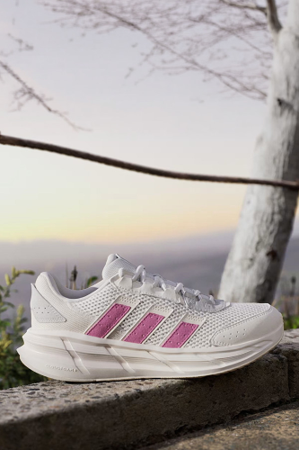 Resim Adidas Astrastar Kadın Spor Ayakkabı JP5947