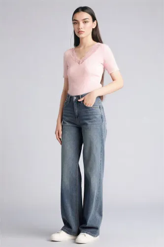 Resim Defacto Kadın T-shirt G9665AX/PN453