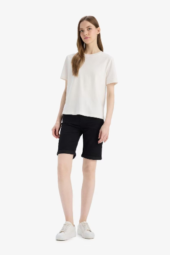 Resim Defacto Kadın Penye Şort A1958AX/NM40