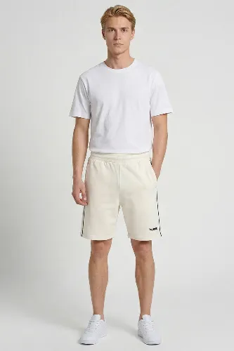 Resim Hummel Hmltern Shorts  Erkek Şort 932466-9157