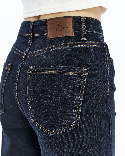 Resim Yenikoza Kadın Jean