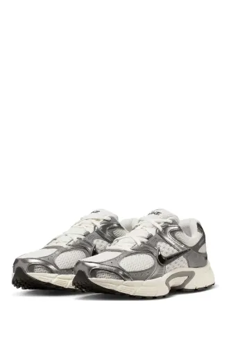Resim Nike V5 RNR Erkek Spor Ayakkabı HJ5228-009