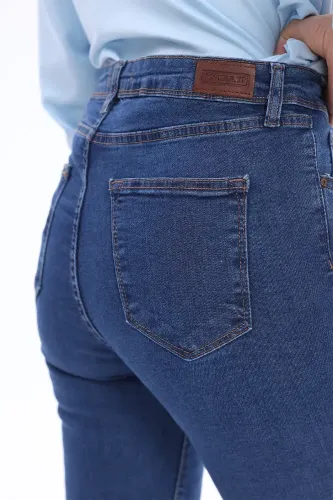 Resim Yenikoza Kadın Jean