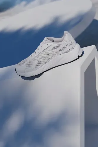 Resim Adidas TECHNOCHAOS 2000 Kadın Spor Ayakkabı KI4225
