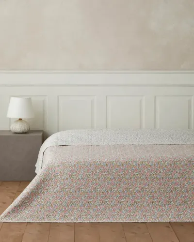Resim English Home Züccaciye Koltuk Örtüsü
