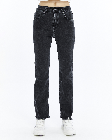 Resim Yenikoza Kadın Jean